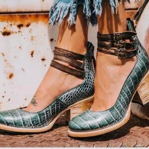 Freebird by Steven Green Crocodile Ankle Boots